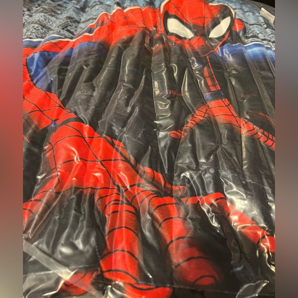 Cloud Body Pillow Marvel Comics Kids Spider-Man Pillow With Removable Shell - Picture 7 of 11